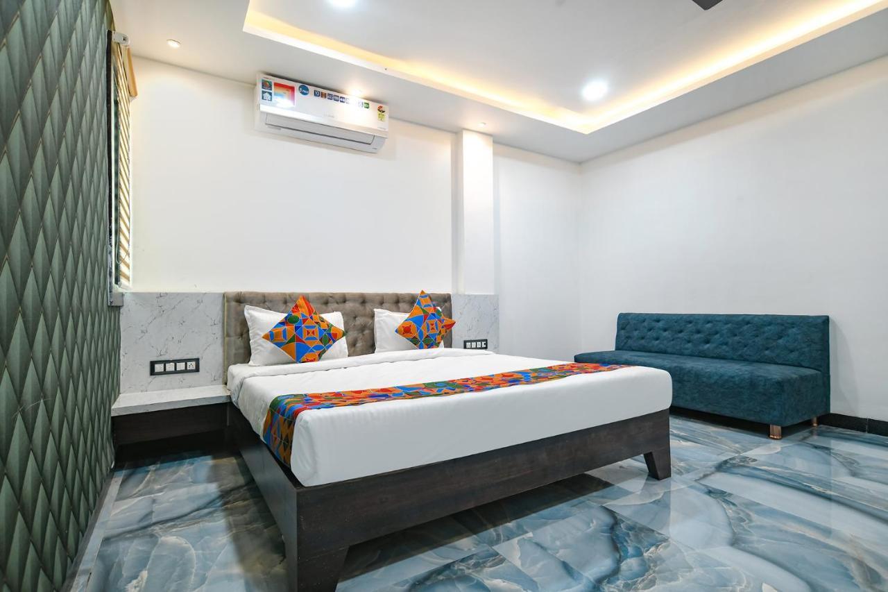Fabhotel Stay Well إندور المظهر الخارجي الصورة